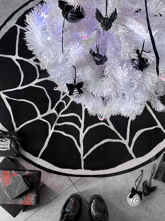 Web Christmas Tree Skirt