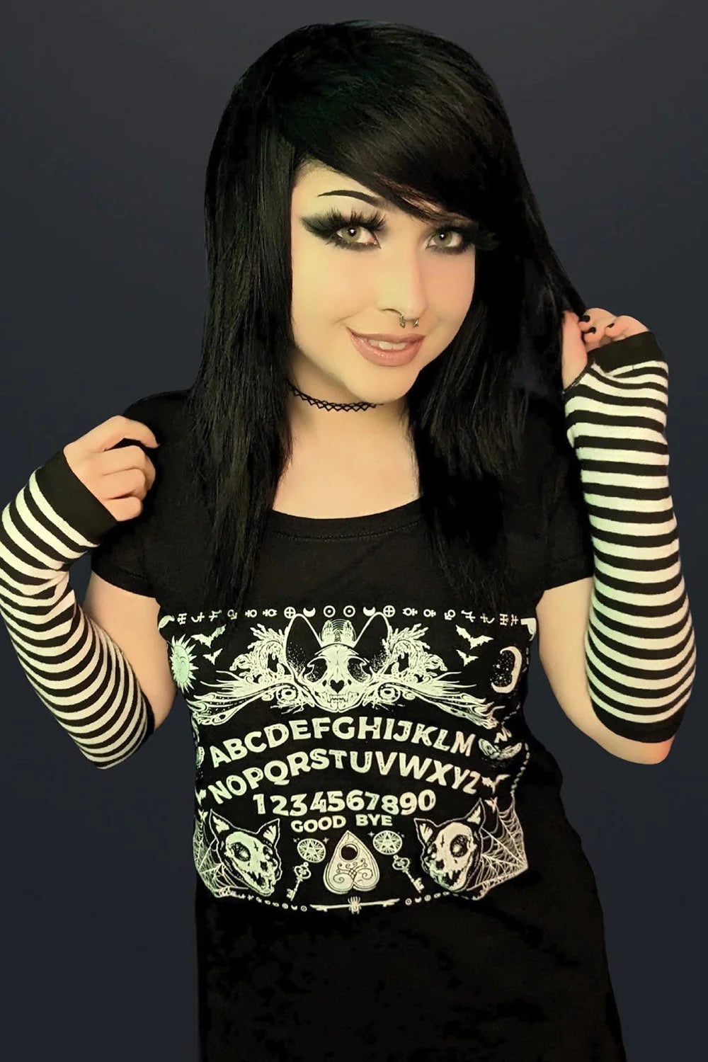 Emo Striped Arm Warmers - Black/White