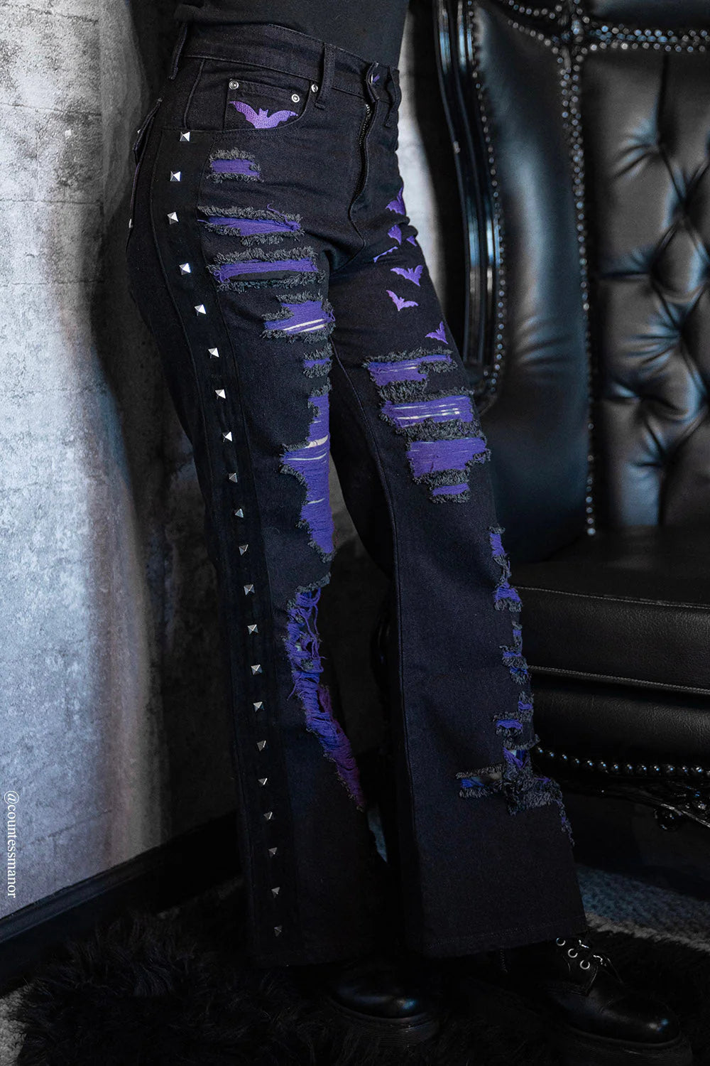 Moonbat Embroidered Shredded Pants