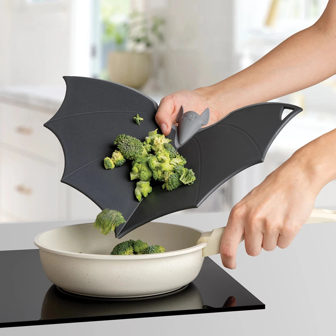 Batty - Plastic Cutting Board