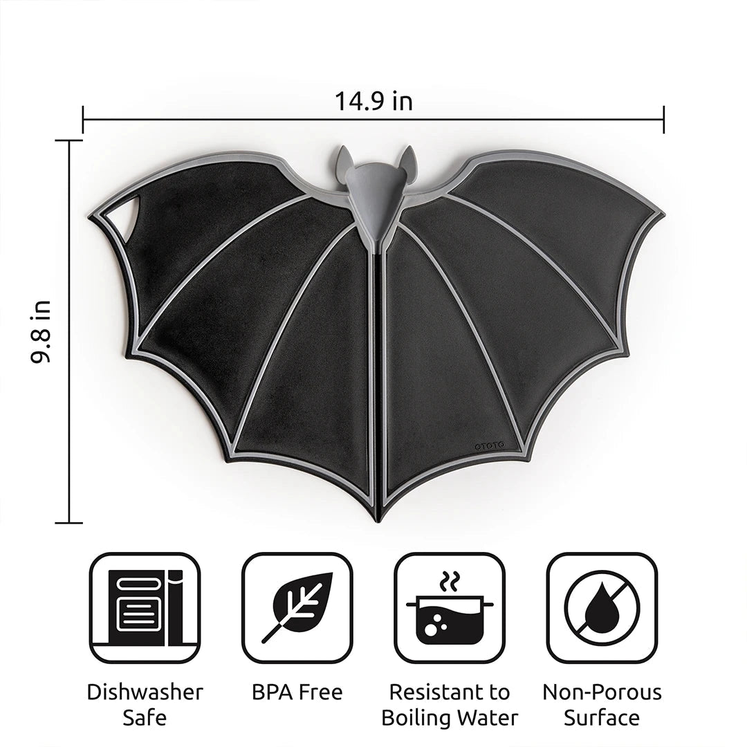 Batty - Plastic Cutting Board
