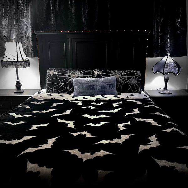 Luna Bats Full Size Blanket