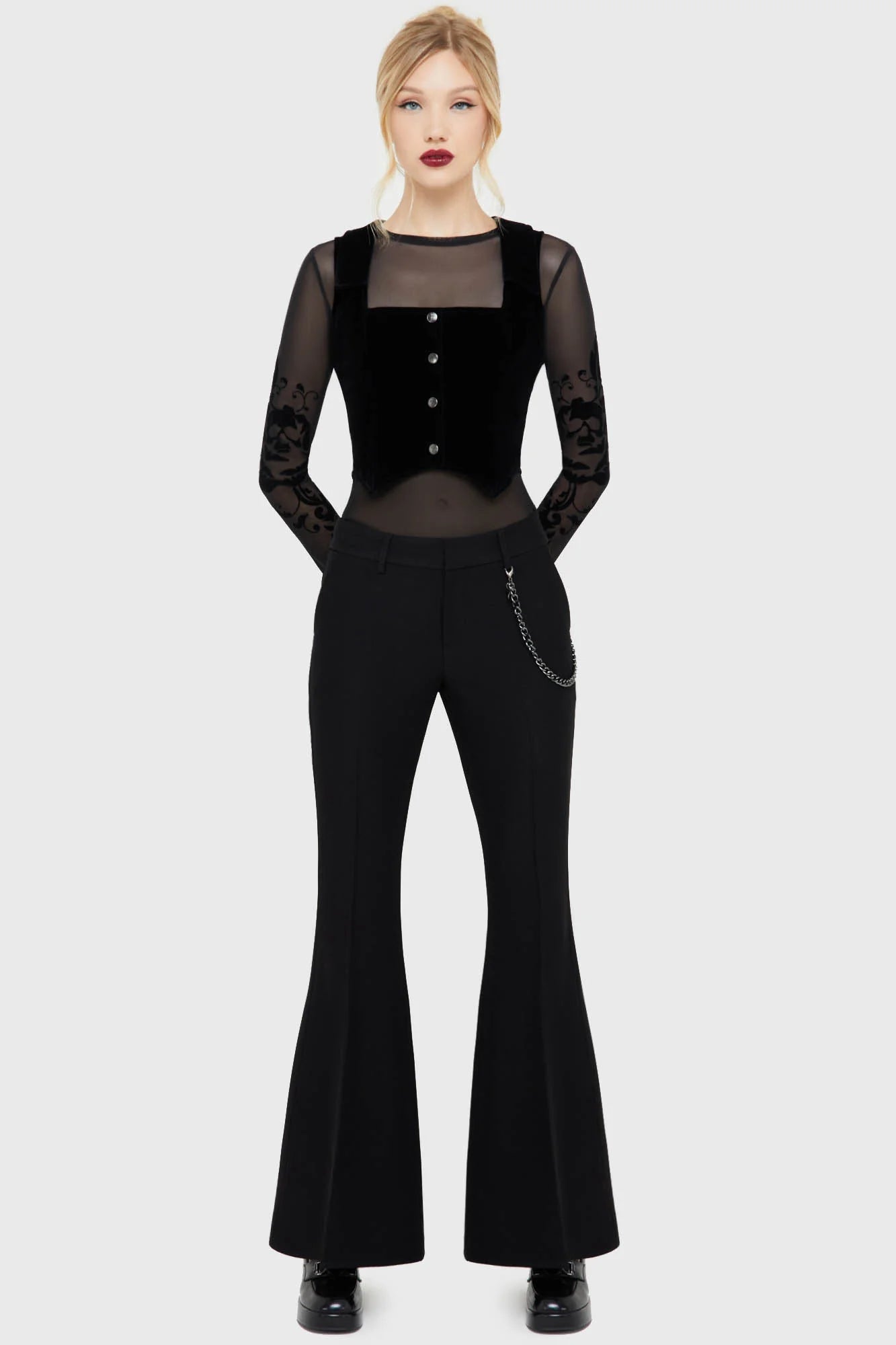 Vile Vixen Flares [Black]