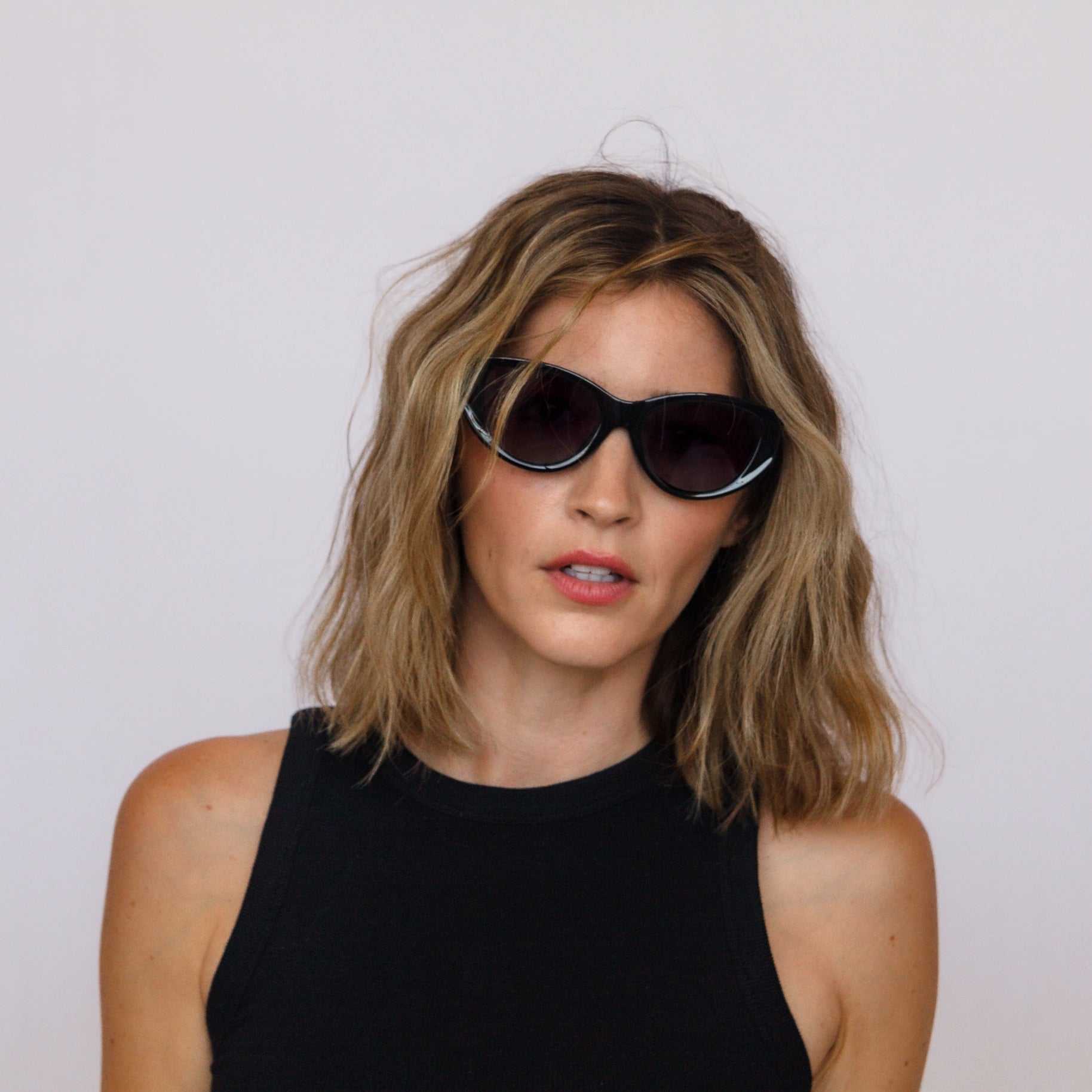 Velour - Vintage Polarized Cat-Eye Sunglasses