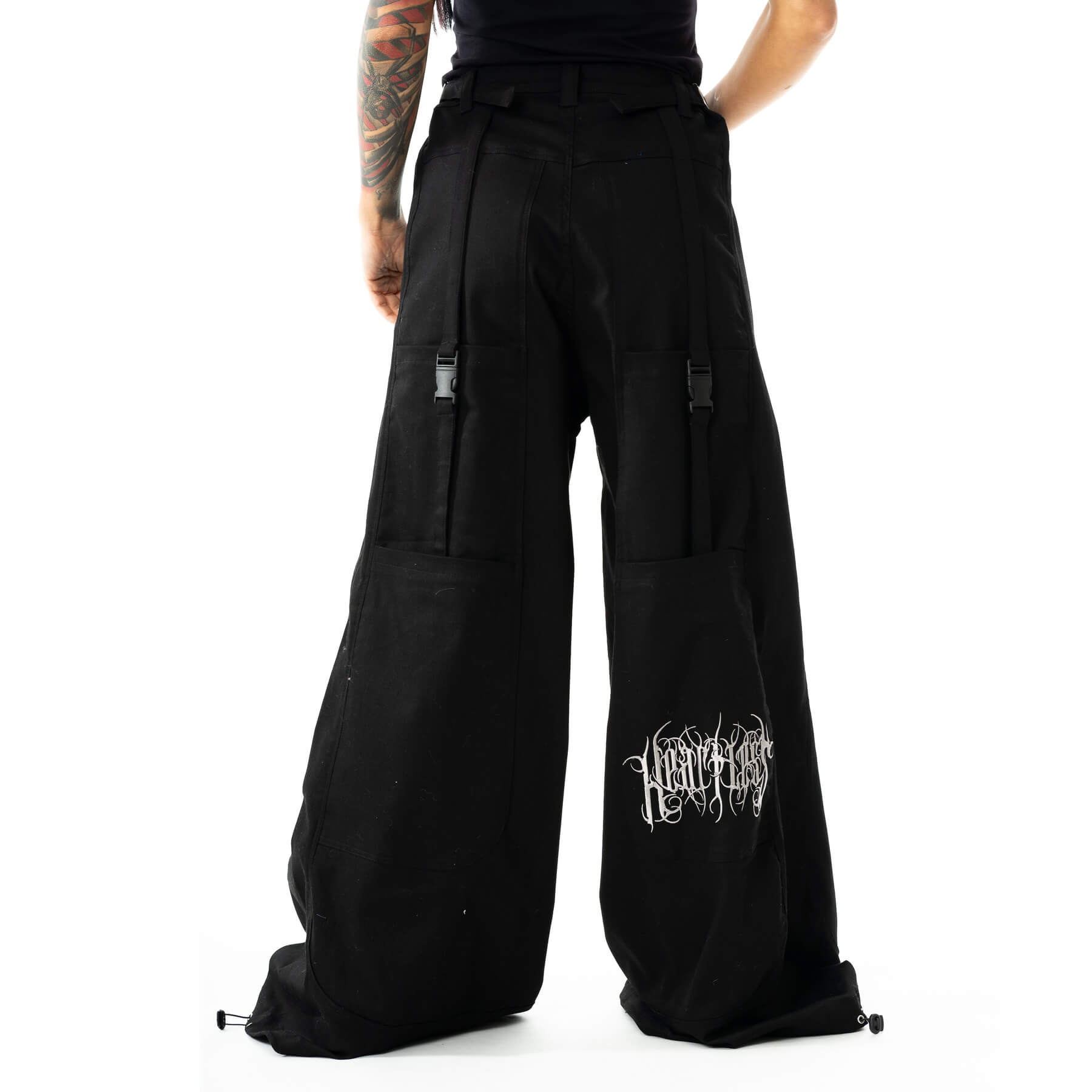 Entangled Pants