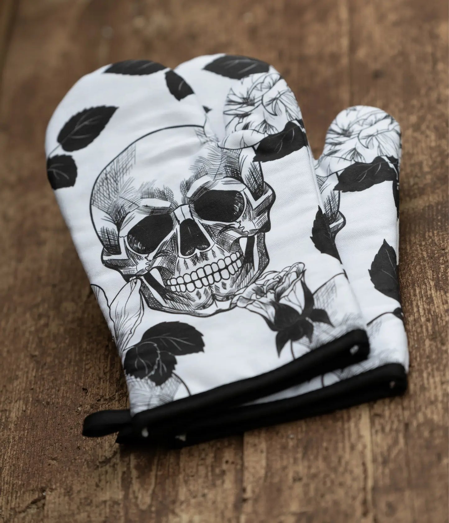 Gothic Skull Oven Mitts and Potholder Set