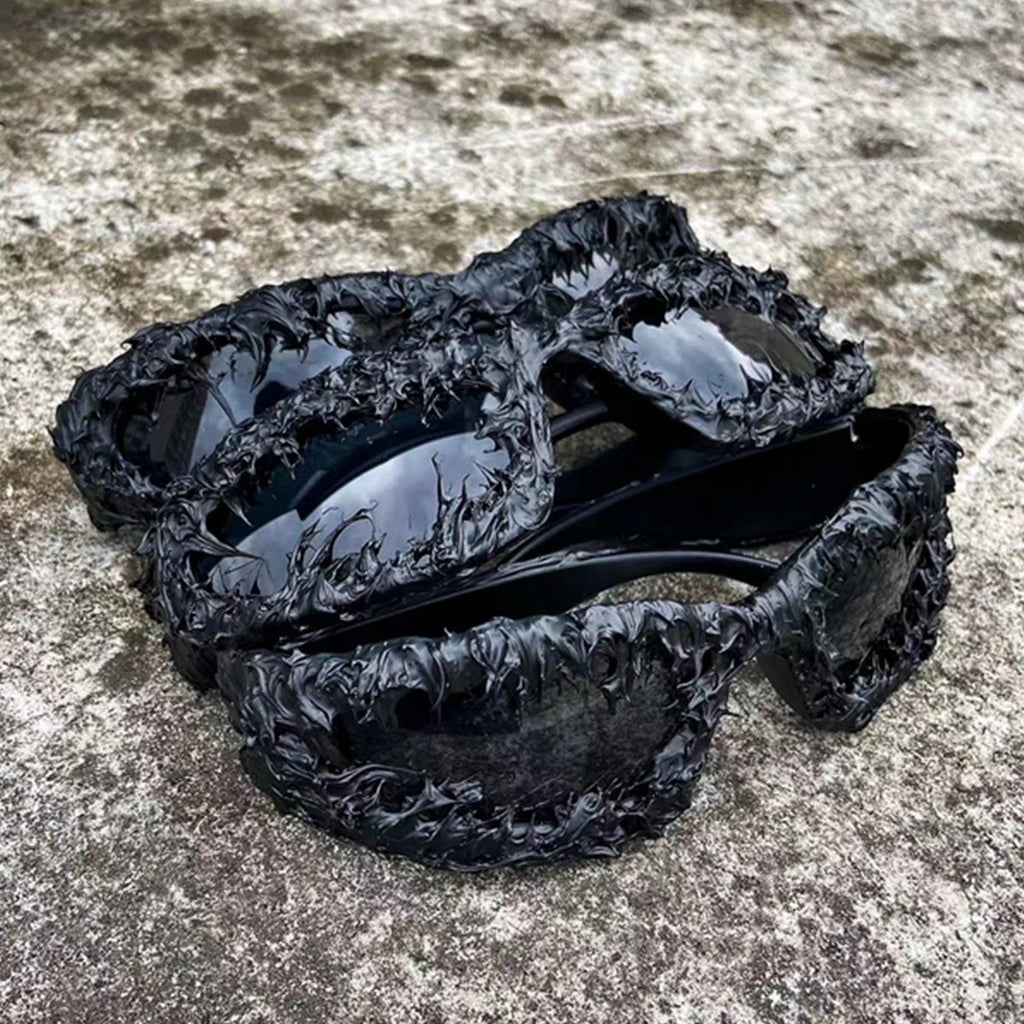Venom-Style Sunglasses - Black
