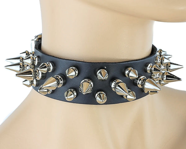 1 1/8" BLACK LEATHER CHOKER WITH 1/2" & 1" SPIKES
