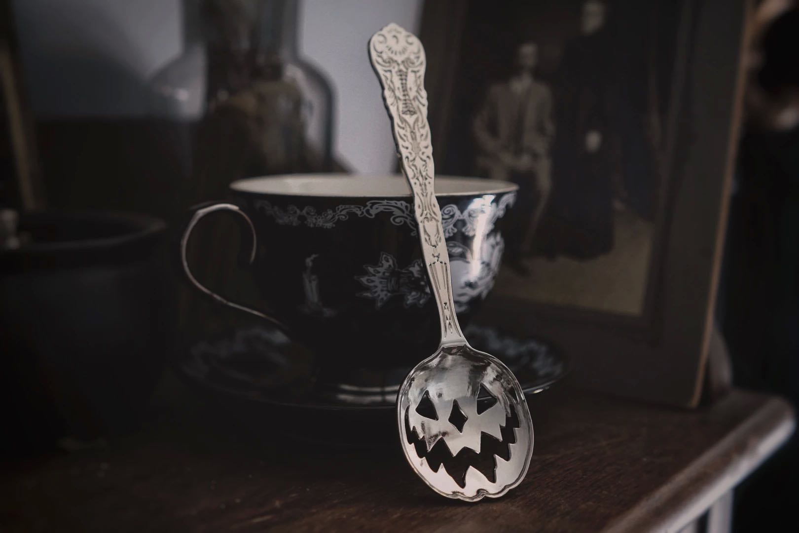 Haunted Hallows Tea Spoon - Silver