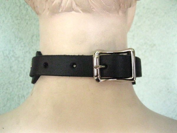 Leather Bondage Choker with Rings And Chains